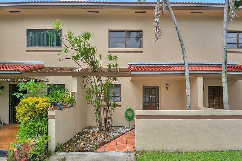 1st image of 6236 SW 136th Ct APT B105