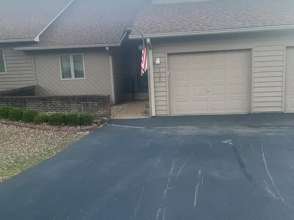 108 Lee Ave, Beckley, WV 25801