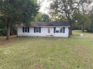 1808 E Broad St, Elizabethtown, NC 28337