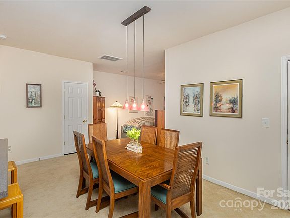 5th image of 109 Crystal Springs Ct #6263