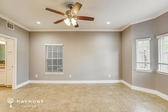 14623 Sanour Dr — Photo 8