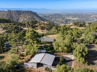 14677 Yerba Buena Rd, Malibu, CA 90265
