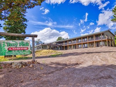 21117 Stewart Slope Road, Lead, SD, 57754