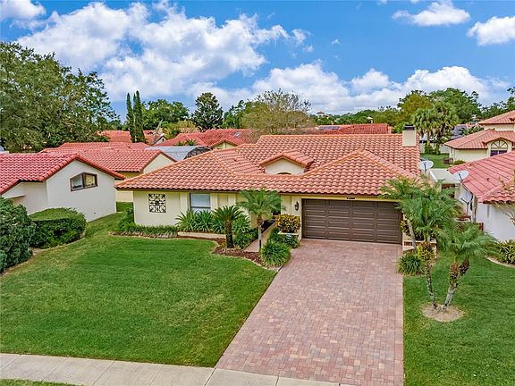 4th image of 8059 Marcella Dr