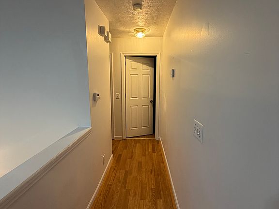 2nd image of 720 Kaeden Pointe Ct