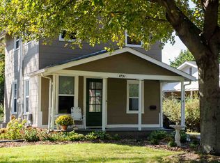 1731 E St, Iowa City, IA 52240