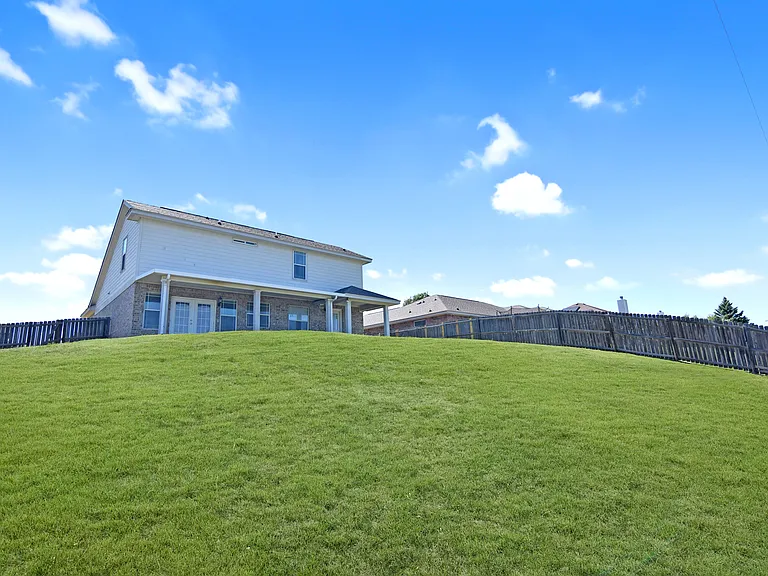 1706 Walker Place Blvd — Photo 17