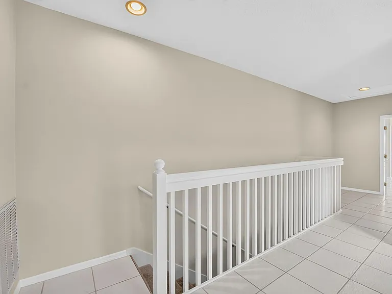 506 Tyler Ave — Photo 16