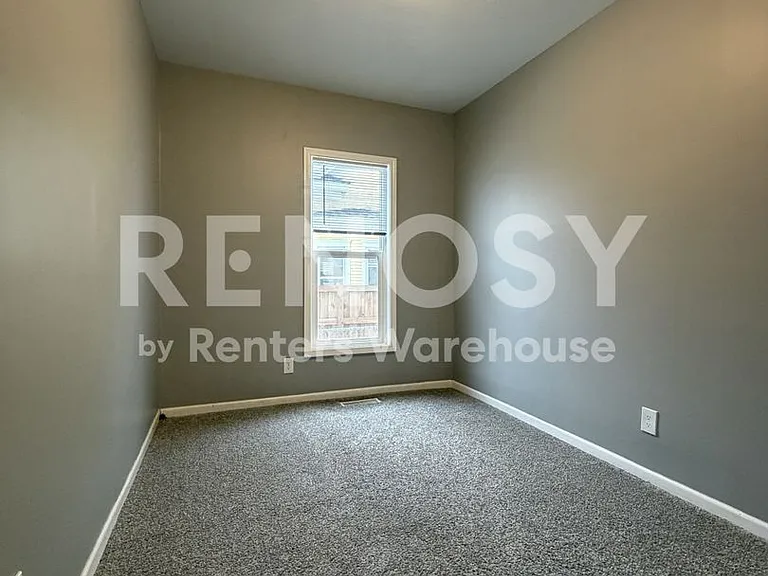 2540 12th Ave S #2 — Photo 14