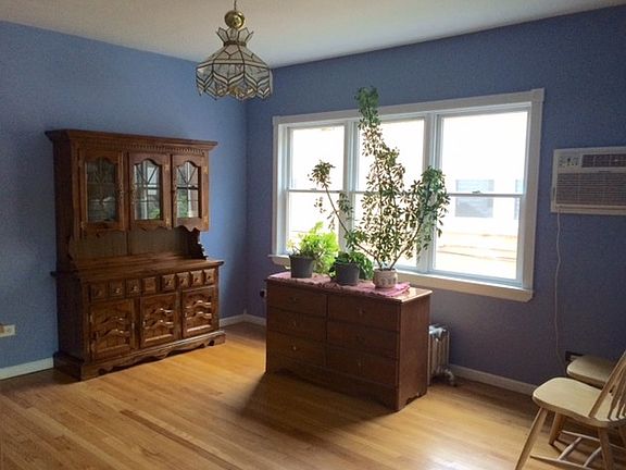 4th image of 5617 N Miltimore Ave