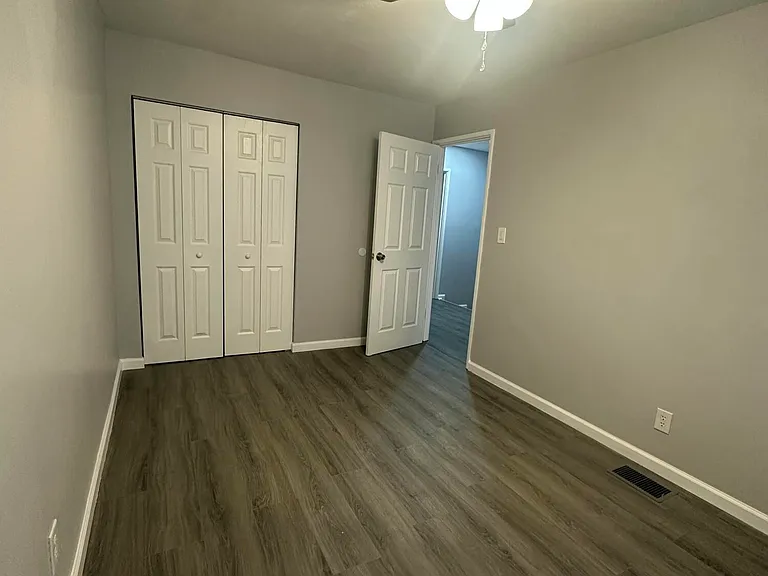3427 Young Ave — Photo 12