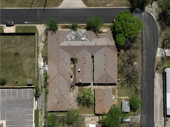 111 S 33rd St, Temple, TX 76504