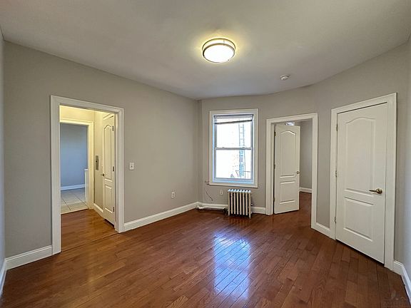 3rd image of 388 Baldwin Ave #20