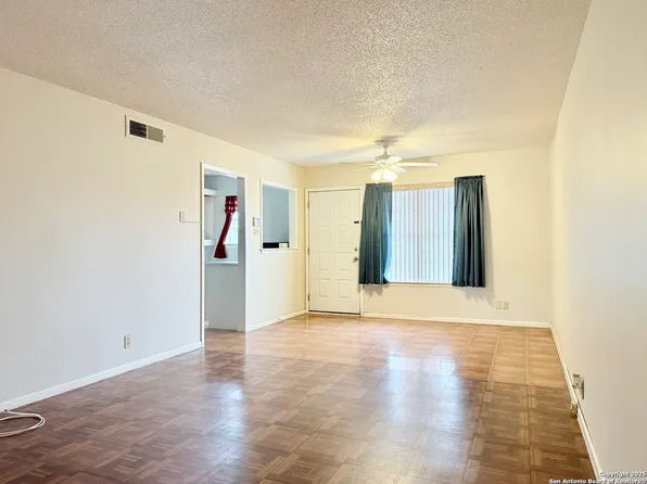 911 Vance Jackson Rd, San Antonio, TX