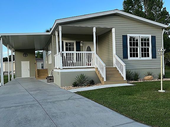 2nd image of 206 Riverdale Dr