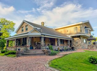 10163 Sampson Rd, Erie, PA 16509