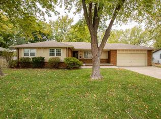 1421 N Wood Ave, Wichita, KS 67212