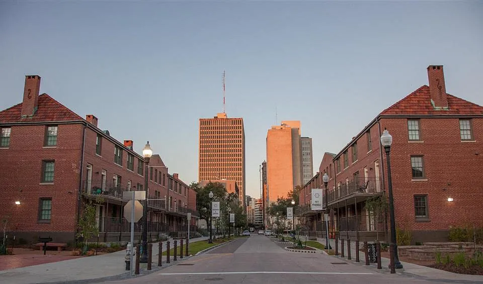 Bienville Basin Apartments