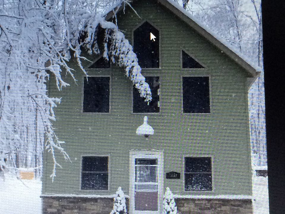 1st image of 1637 N Wolf Dr