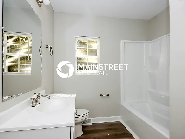 Main Bathroom