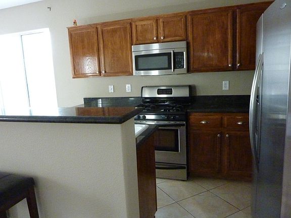 5th image of 891 Sheerwater Ave