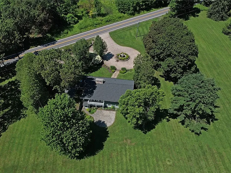 2890 W Lake Rd — Photo 50