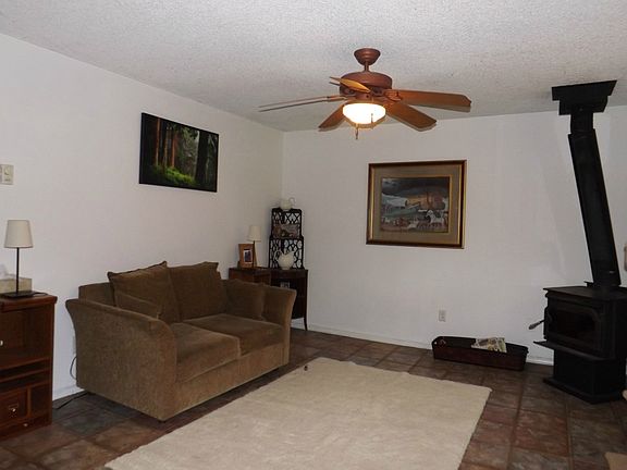 4th image of 4603 129th Pl NE