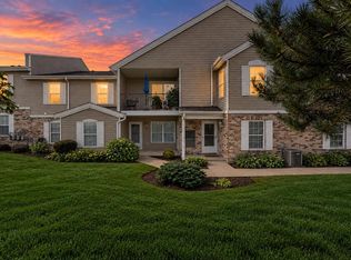 1122 Sunnyslope Dr, Racine, WI 53406