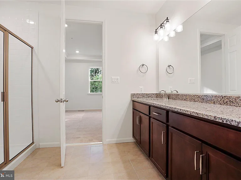 12229 Fallen Timbers Cir — Photo 32