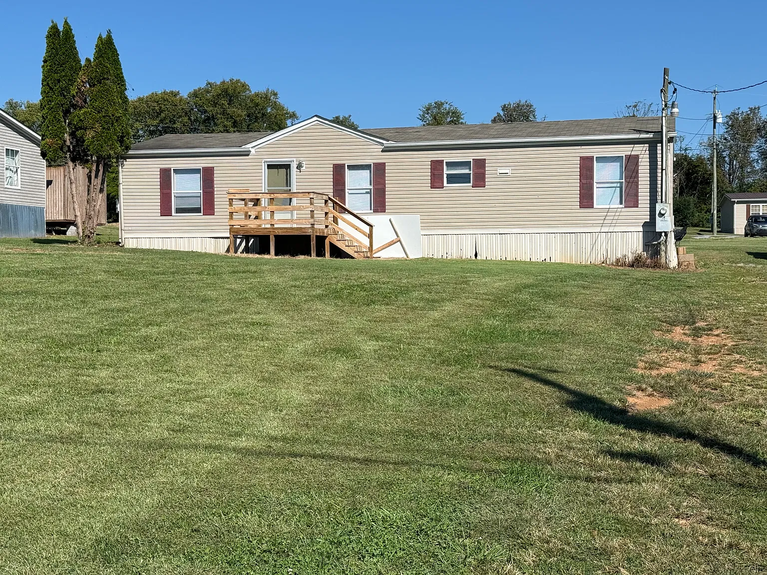 2 bed, 1300 sqft, $1,600 — Photo 1