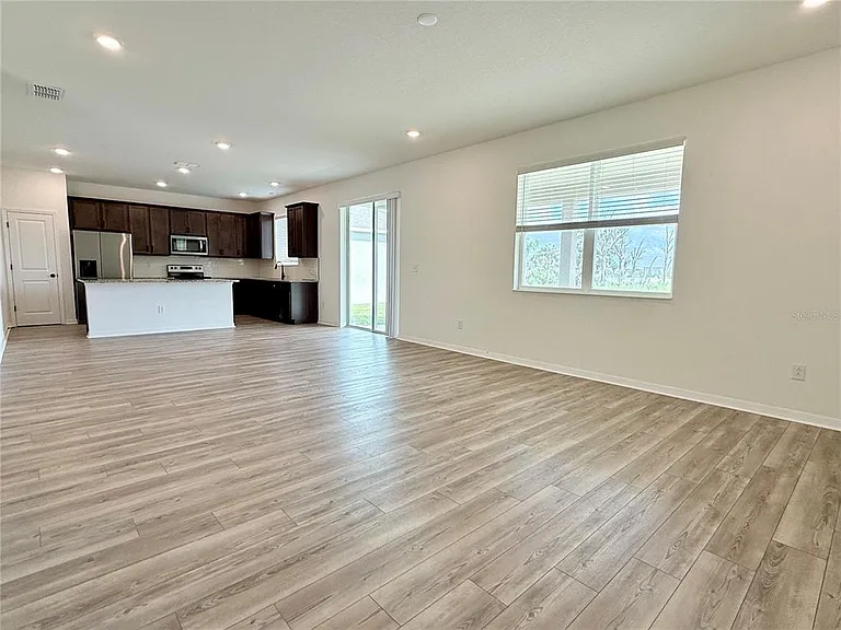 9544 Sandy Bluffs Cir — Photo 4