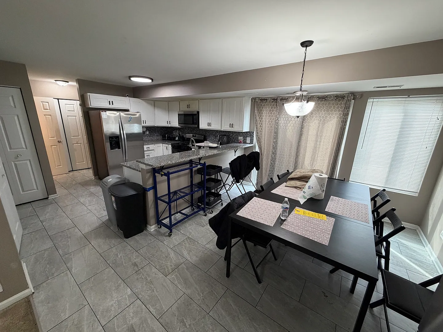 3 bed, 2.5 bath, 1580 sqft, $3,000 — Photo 3