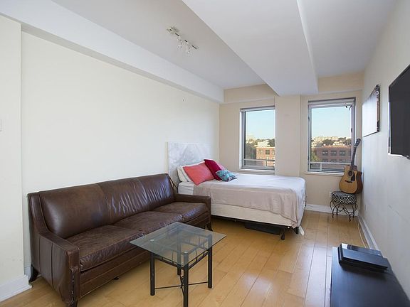 5th image of 343 4th Ave APT 6E