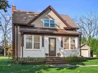 8604 Caldwell Rd #8606, Mukwonago, WI 53149