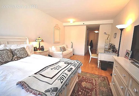 3rd image of 100 Atlantic Ave APT 3B