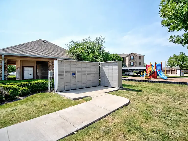 Constellation Ranch Luxury Apartment Homes — Photo 19