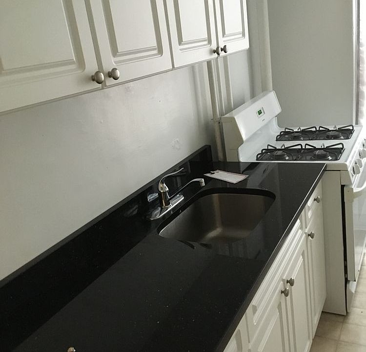 1st image of 2305 30th Ave APT A6
