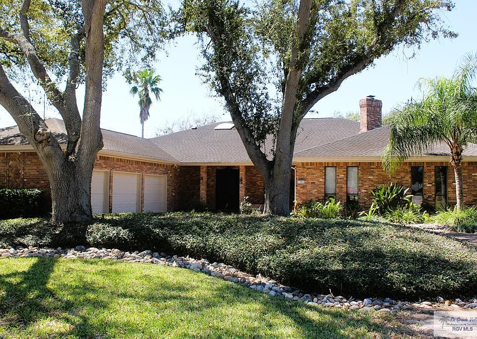 1st image of 1301 Palm Valley Dr E