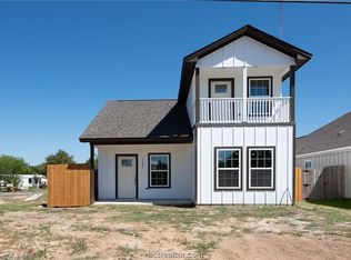 3664 Rabbit Ln, Bryan, TX 77808