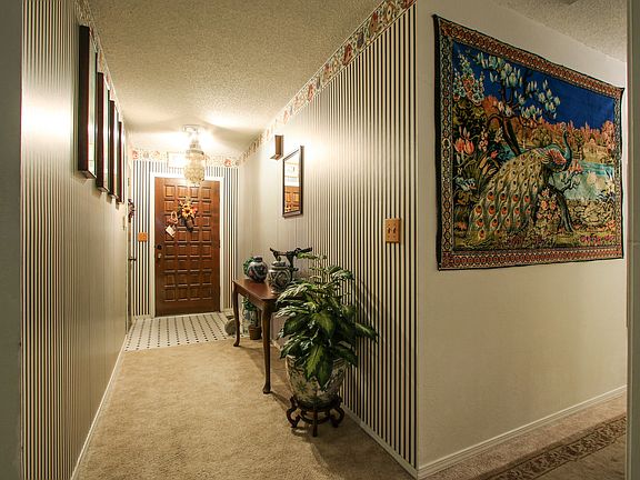 4th image of 1103 Colleen Dr