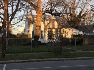 2216 Cromwell Dr, Norfolk, VA 23509