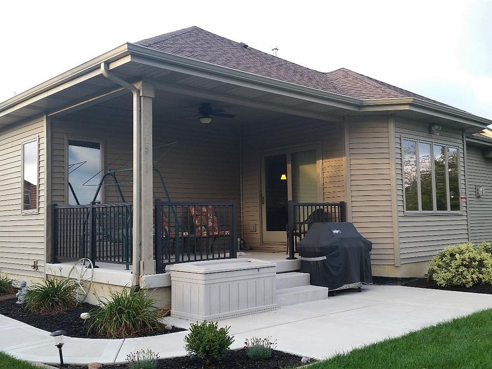 2nd image of 9987 Mathews St