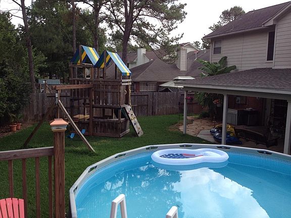 4th image of 7711 Woodlett Ct