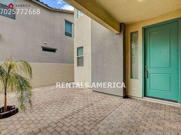 4th image of 604 Founders Creek Ave