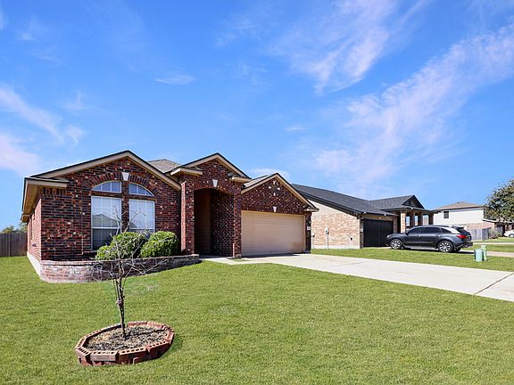 2nd image of 332 Peanut Dr
