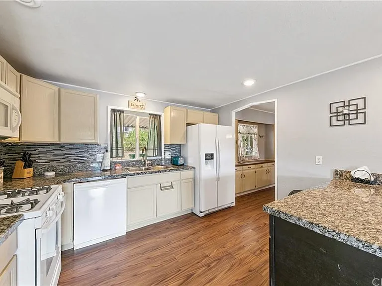 33330 Homestead Ln — Photo 7