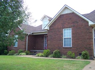 200 Erika St, Lexington, TN 38351