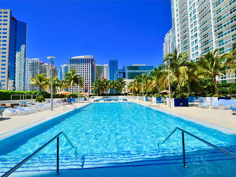 950 Brickell Bay Dr #4610 — Photo 39