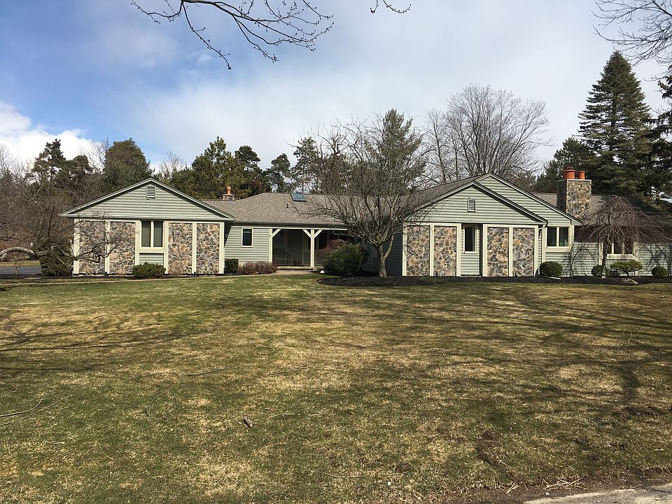 1st image of 25 Rollingwood St