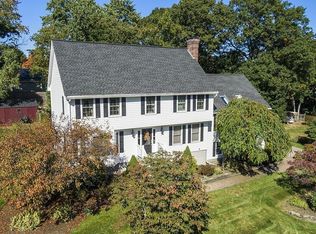 11 Pauline Dr, Andover, MA 01810